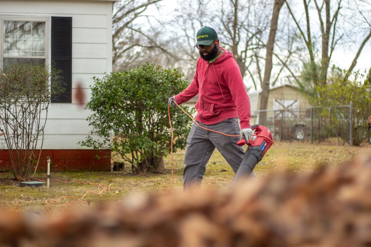 Seasonal yard cleanup